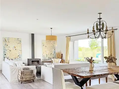 Casa en Venta en Lujan, USD 425.000