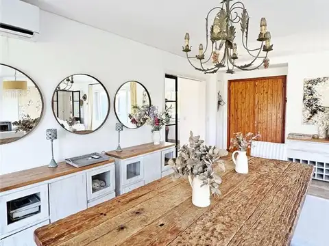 Excelente Casa en Venta al Golf, estilo Campo Moderno de 270m2 en Everlinks de Lujan 100