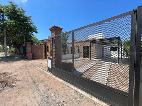 Isidro Ochoa 700