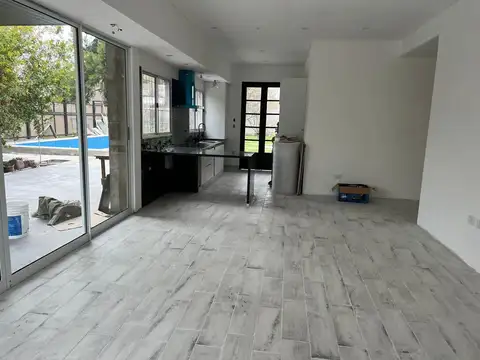 Venta Casa 3 Dormitorios Suite Quincho Y Piscina San Eduardo