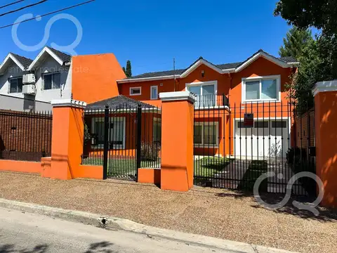 VENTA CASA 5 AMBIENTES MONTE GRANDE APTO CRÉDITO 