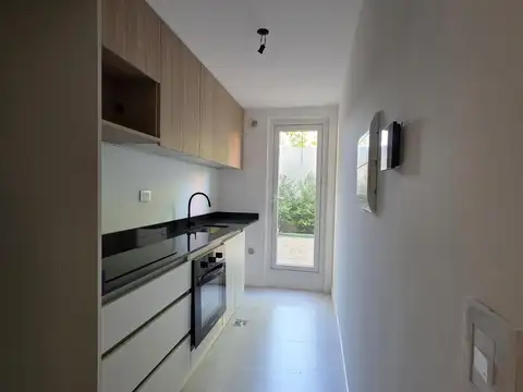 Casteran 2285, Green Style II