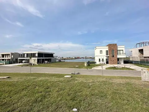 Terreno en venta - 760mts2 - Guillermo E. Hudson