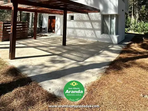 Casa en Venta en Villarobles, USD 310.000