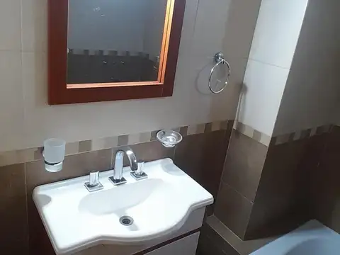 Alquiler Departamento 2 ambientes con doble balcón en Wilde