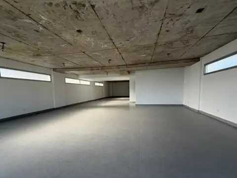 Oficina en Venta con 1 cochera