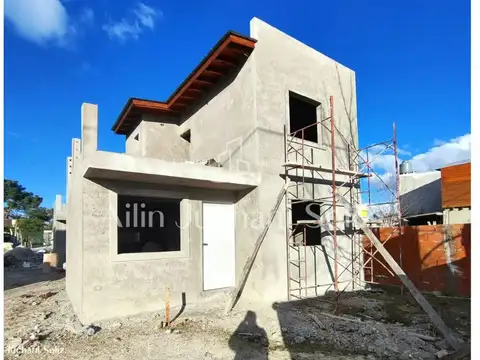 DEPARTAMENTOS Y DUPLEX EN VENTA