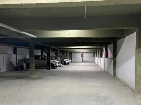 Cochera cubierta en venta