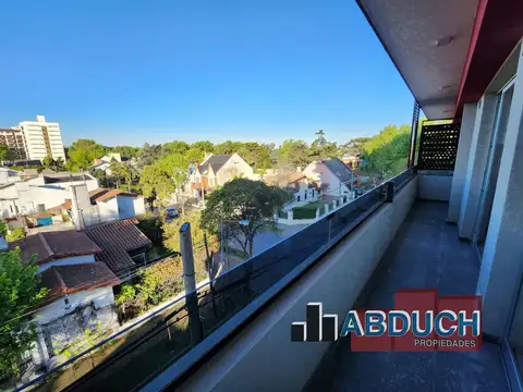 Departamento en Venta al Noreste