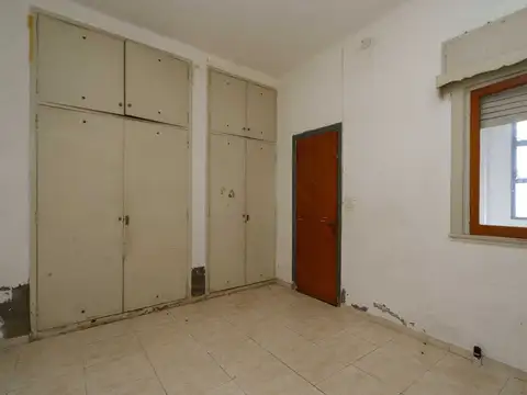 Venta Ph 3 ambientes Con Patio Barracas