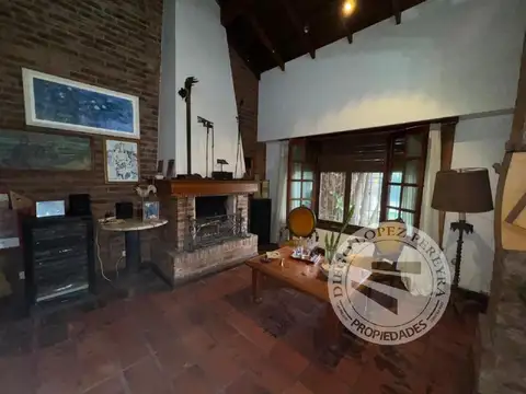 Casa en Venta en Olivos, USD 270.000