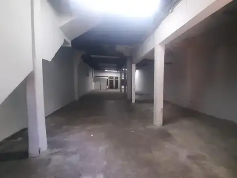 Galpon en Venta en Almagro, USD 259.000