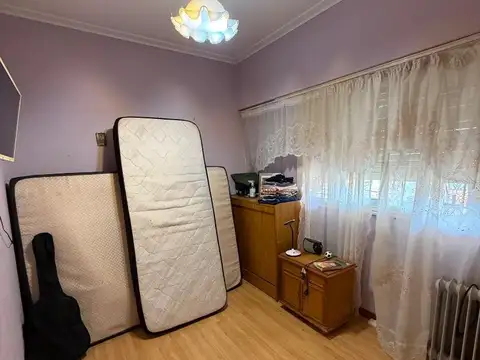 Depto Tipo Casa 3 ambientes con 2 baños