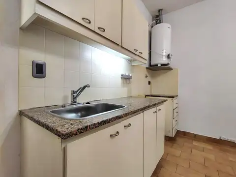 Depto Tipo Casa en Alquiler de 2 ambientes