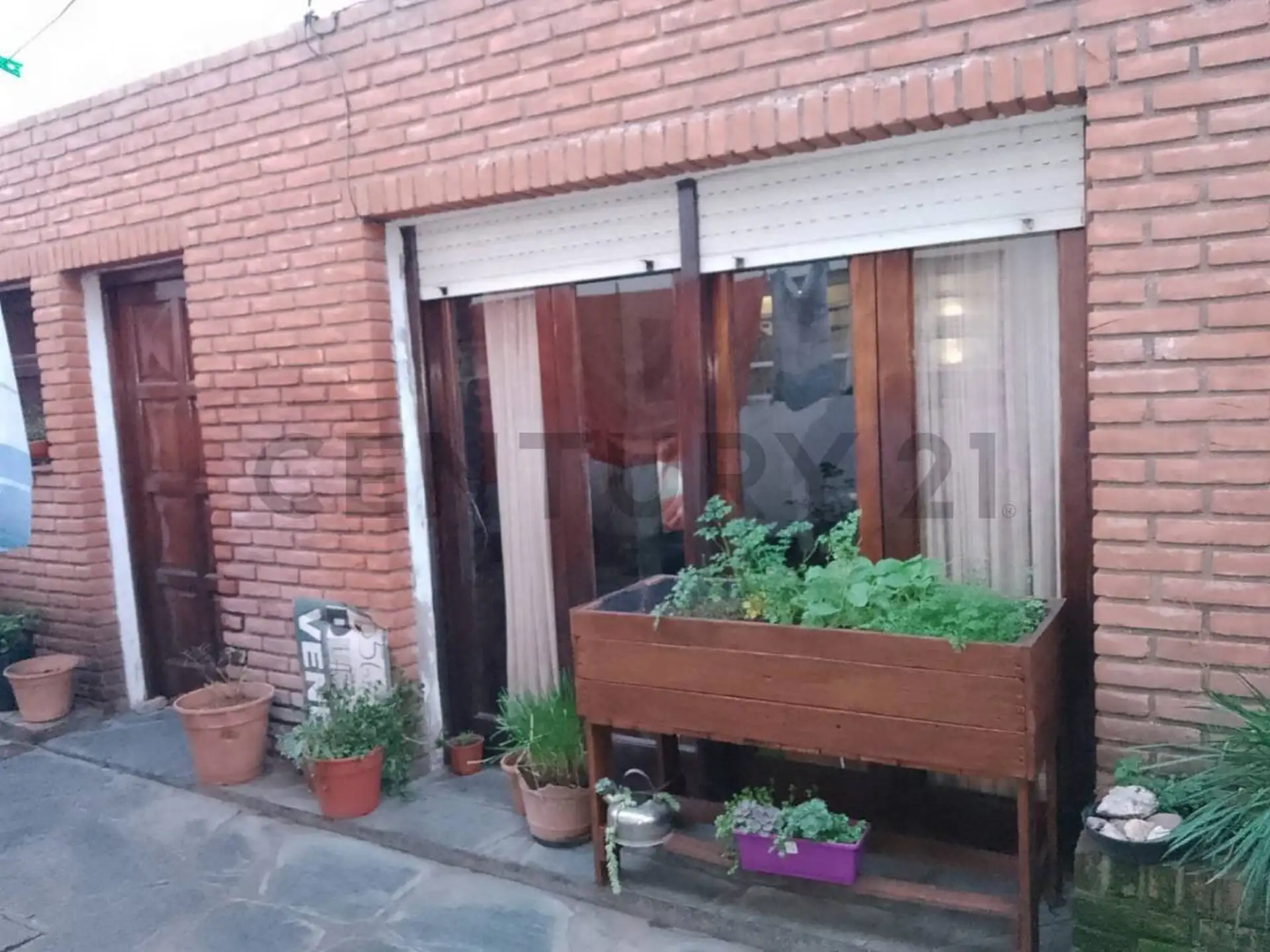 Casa de 4 ambientes con galpón en Barrio Las avenidas ID 679