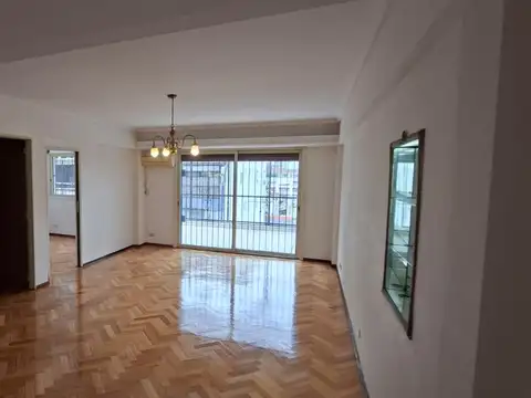 Semipiso de 4 Amb con 3 Dorm. en Alquiler en Belgrano C