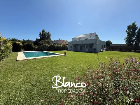 Casa  en Venta en Haras Santa Maria, El Refugio, Escobar, G.B.A. Zona Norte