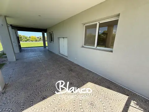 Casa en Venta en Haras Santa María, USD 310.000