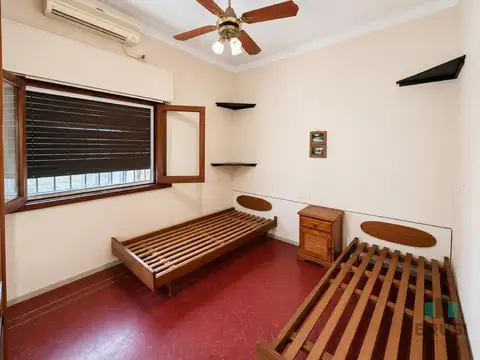 CASA EN VENTA EN TEMPERLEY - 3 AMBIENTES