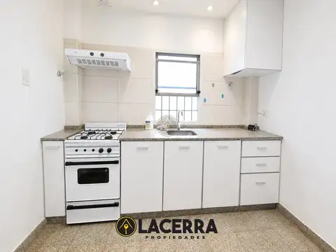 Casa en Alquiler en Chilavert, $ 900.000