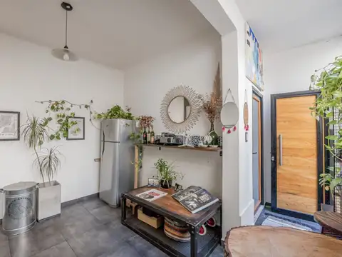 Depto Tipo Casa 2 ambientes con 1 baño