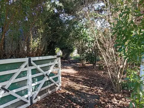 VENTA CASA 3 AMB GRAN PARQUE PARRILLA ACANTILADOS