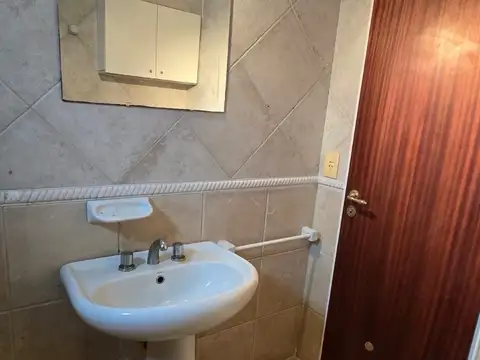 Departamento en Florida Mitre/Este