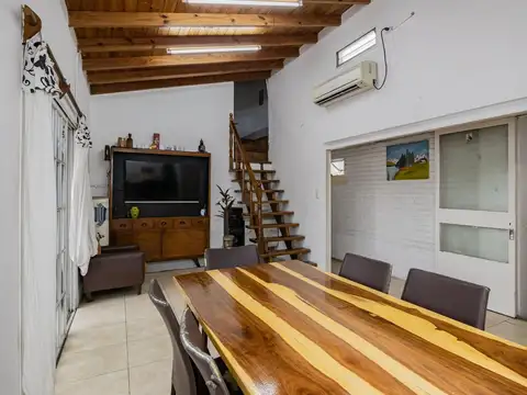 VENTA/PERMUTA DEPTO 4 AMBIENTES - CASEROS