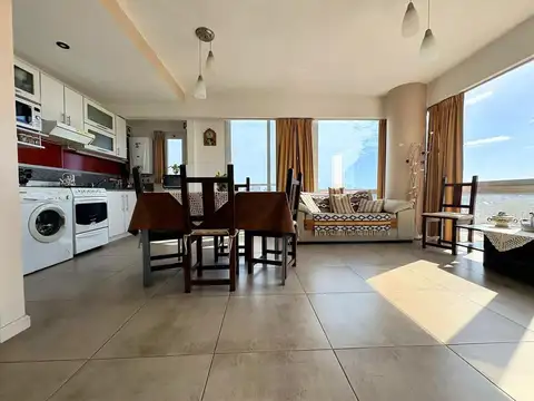 Departamento en Venta 3 Ambientes, con  2 cocheras,  Tigre