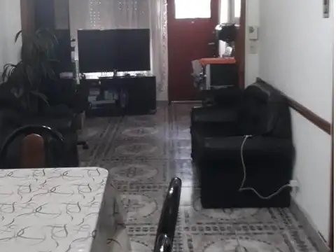 Depto Tipo Casa en Venta de 4 ambientes