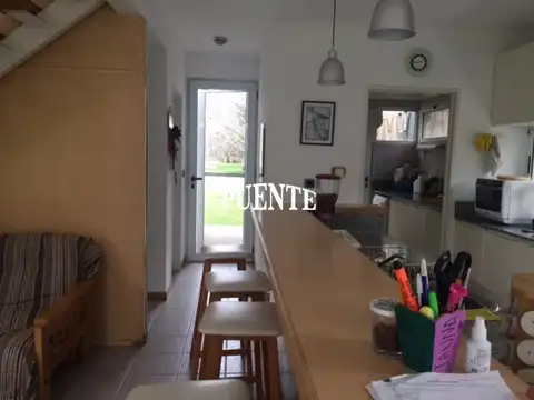 Casa 7 ambientes con 3 baños