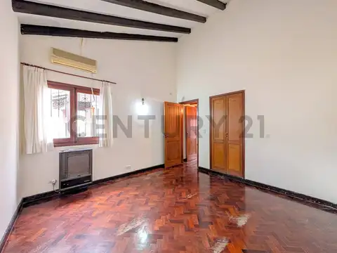 VENTA - PH - 4 AMBIENTES -TERRAZA EXCLUSIVA - BALCON - PATIO - MARTIN, Rosario