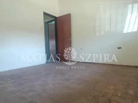 Depto Tipo Casa en Venta en Morón Sur, USD 40.000