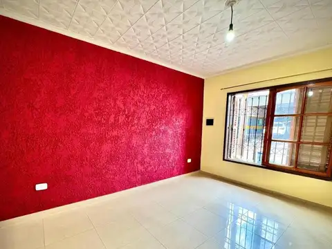 APTO CREDITO Venta casa 5 dorm  Alta Cba 2plantas