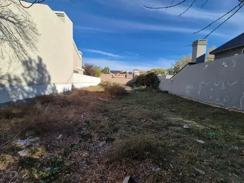 Terreno en venta, centro General Roca