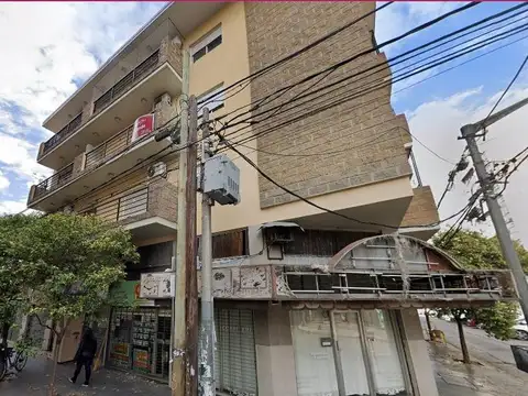 Depto 2 ambientes con cochera