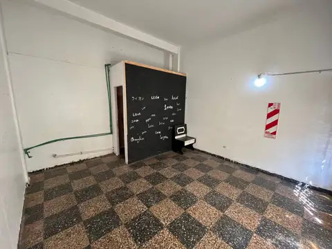 Local en Alquiler 40 años