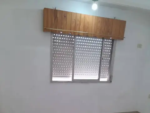 Centenera 2000, Piso 1