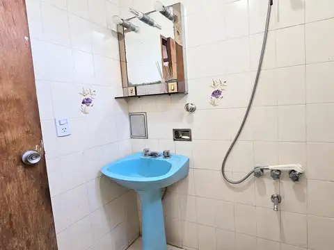 VENTA CASA 4 AMBIENTES CON DEPOSITO VILLA MADERO