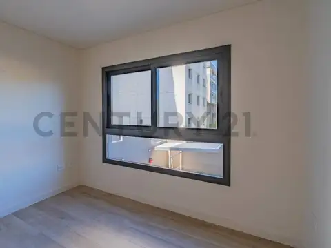 sarmiento 3300, Piso 1