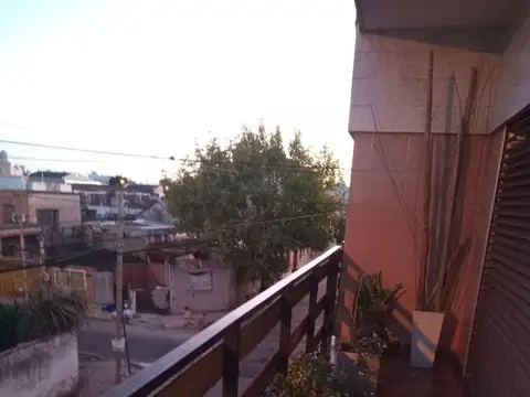 DPTO AL FTE 3 AMB. RAMOS MEJIA