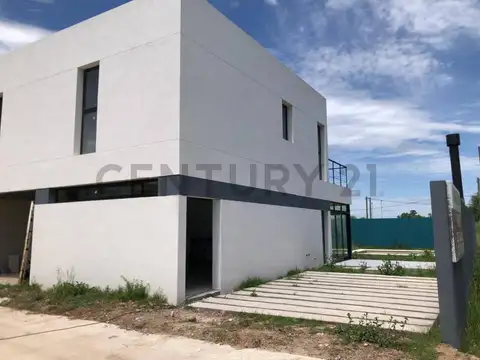 505 bis 139 y 140 4400, Piso 0