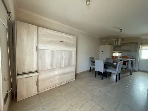 Departamento Monoambiente divisible  al frente con balcon