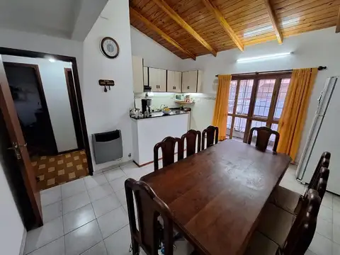 CASA PLANTA ALTA 3 DORM A LA VENTA