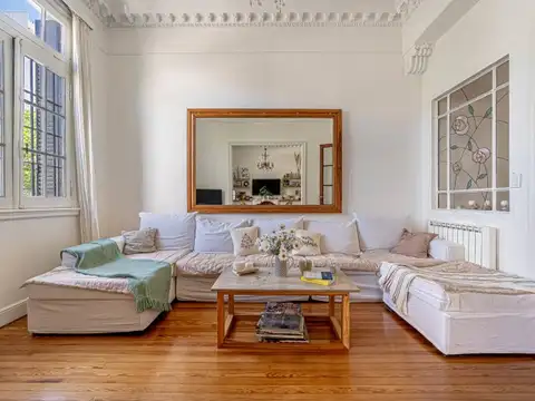 Depto Tipo Casa en Venta de 4 dormitorios