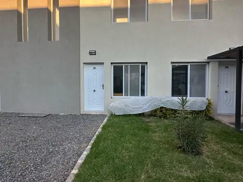 Departamento  venta Pilar - La Fernanda 3 ambientes  duplex jardín y parrilla individual pileta sum