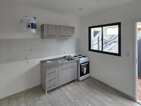 Depto Tipo Casa 2 ambientes con 1 baño