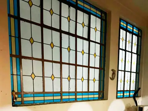 Depto Tipo Casa 4 ambientes con 2 baños