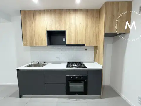 Depto Tipo Casa en Venta con 1 cocheras