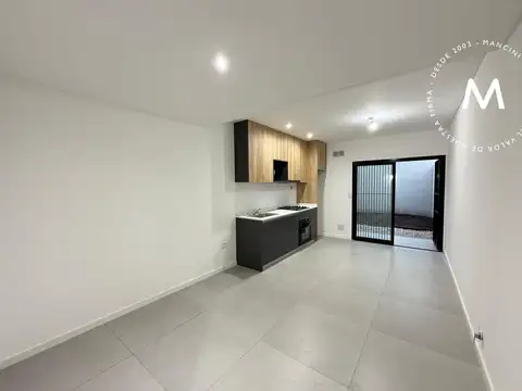Depto Tipo Casa en Venta en Villa Ballester, USD 125.000